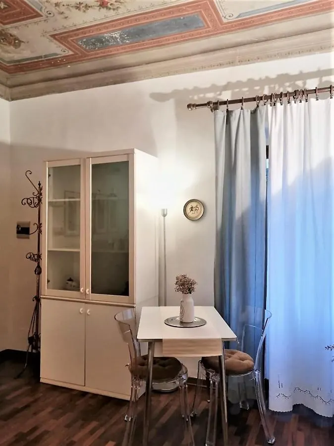 Romantic Nest Florence Studio 0*,